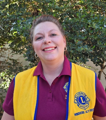 Mariette van Niekerk (Social)